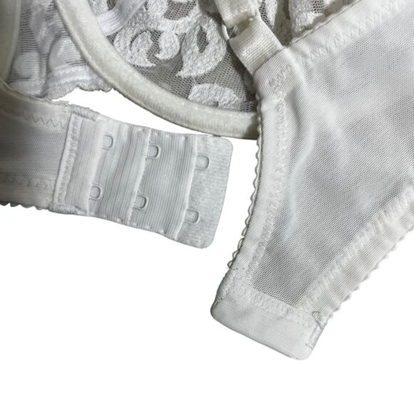 Wacoal bra 38C white lace Arabesque sheer lace not padded or lined - Picture 4 of 6